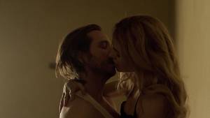 12 Monkeys Porn - ... Amanda Schull sexy - 12 Monkeys s02e12 (2016)