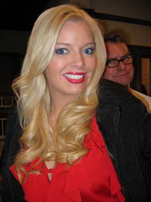 Melissa Peterman Porn Rule 34 - 