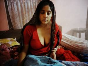 indian bouncing tits - Bengali bhabhi Jyothsna Bouncing Boobs Â· Indian MMS