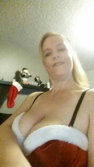 Mature Self Shot Porn - Amateur Self Shot Mature Porn Pics & XXX Photos - LamaLinks.com