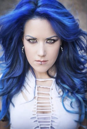 Enemy Porn - Alissa White-Gluz Arch Enemy love her and her hair is the ultimate hair porn