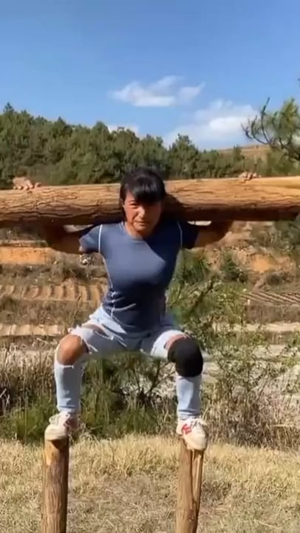 Jackie Wood - Impressive work-out using a piece of wood. : r/BeAmazed