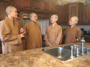 Buddhist Nun Porn - He was like, what?': Why 4 women left their 'normal' lives to become Buddhist  nuns | CBC News