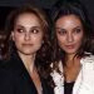 mila kunis gang bang - Mila Kunis Comes to Natalie Portman's 'Black Swan' Dancing Defense:  'Natalie Danced Her Ass Off'