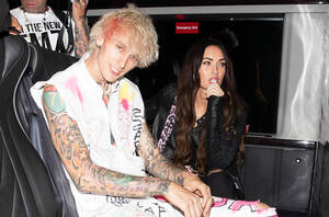 megan fox fucking a lesbian - Machine Gun Kelly & Megan Fox's Relationship: A Timeline