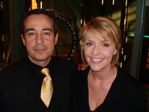 Amanda Tapping S&m Porn - Amanda Tapping is standing beside me! Somebody, please take a picture