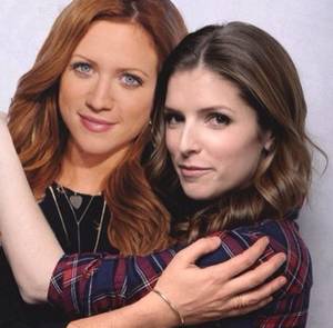 Brittany Snow Anna Kendrick Porn Captions - Kesha joke between Anna Kendrick and Brittany Snow | Bechloe | Pinterest | Brittany  snow