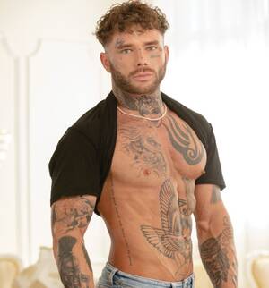 Bisexual Male Stars Tattoo - British Gay Porn Star Joel Hart Signs Exclusive Six-Movie Deal With  Falcon|NakedSword