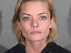 Jaime Pressly Xxx Porn - Cardi B turns herself in to police following Queens strip club incident â€“  Orlando Sentinel