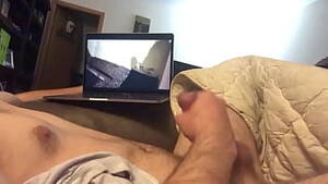 jerking off - Jerking off and watching porn - XVIDEOS.COM