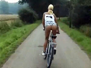 anal riding bike - Morning bike ride - anal, blowjob porn at ThisVid tube