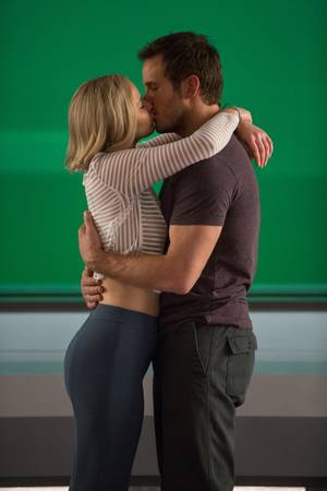 Jennifer Lawrence Passengers Sex Scene - Behind the scenes of Passengers still of Jennifer Lawrence and Chris Pratt.