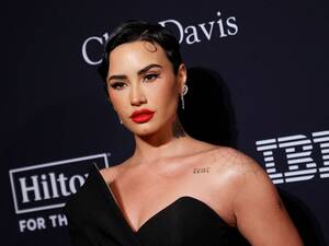 free lesbian porn demi lovato - Demi Lovato admits she wrote hit song about secret relationship with a  celebrity | The Independent