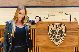 New York Female Porn Stars - Porn star Annina Ucatis gets private tour of NYPD HQ