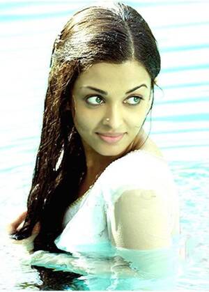 Aishwarya Rai Nude - Aishwarya Rai's Natural Beauty Shines | L'Oreal Paris