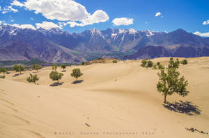 all natural pakistan - Shigar Desert with the Karakoram Mountains in the background - Pakistan  [2048x1361] by Adeel