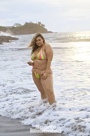 chubby nudist beach topless - hunter mcgrady nude apr 2017 - Buscar con Google | Hunter mcgrady, Si  swimsuit, Sports illustrated swimsuit