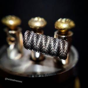 Co.il Porn - Zipper Coil by @twistedmesses. #zippercoil #coilporn #coilart #vape #igers