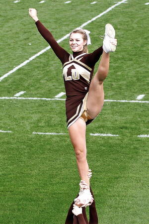 Cameltoe Cheerleaders Porn - Cheerleaders - 22 photos