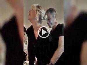 Alessia Marcuzzi Sex Tape - Alessia Marcuzzi, ballo sexy con il marito- Corriere TV