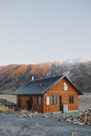 Country Cabin Porn - High Country Cabin in Mackenzie, New Zealand : r/CabinPorn