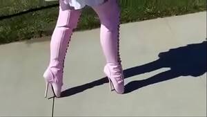 Ballet Boots - Best Flashing in Pink Ballet Boots. See pt2 at goddessheelsonline.co.uk -  XVIDEOS.COM