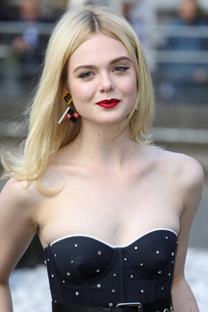 Elle Fanning Sex - Elle Fanning - IMDb