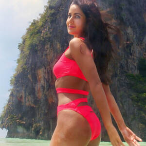 Katrina Kaif Sexy - Katrina, Alia, Deepika rock PINK bikinis! - Rediff.com