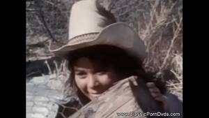 Cowgirl Porn Movies - Old Times Outdoor Cowgirl Sex Film - XVIDEOS.COM