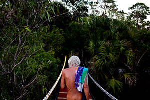 enature nudist gallery - Wearing Only a Smile, Nudists Seek Out the Young and the Naked - WSJ