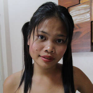 Filipina Sex Diary Ethel - Asian Sex Diary - Ethel - Sweet and shy Filipina gives tourists a handjob  and gets a facial