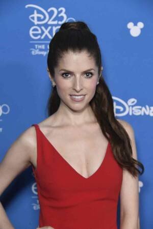 Anna Kendrick Gets Fucked Porn - Filming 'Twilight' Was a Bit Much for Anna Kendrick â€“ Socialite Life