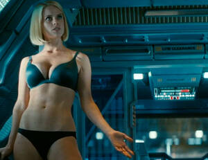 Alice Eve Hardcore Porn - Brainless Bits of Misogynist Flotsam in Star Trek: Into Darkness | Olivia  A. Cole