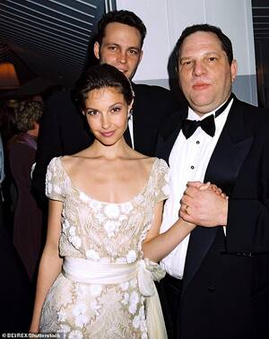 Hairy Pussy Ashley Judd - Harvey Weinstein accuser Ashley Judd says disgraced movie mogul will never  take responsibility | Daily Mail Online