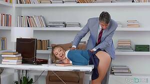 boss catches secretary watching porn - Hot Secretary Caught Her Boss Watching Porn in Office & Fucks Him