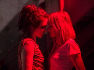 naomi drunk group sex - Gypsy review â€“ Naomi Watts is a charmless psychotherapist in a 'risk-taking  lesbian' disguise | Television | The Guardian