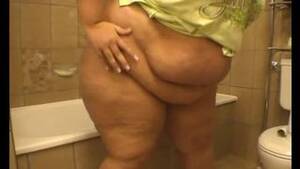 fat girls pooping - Chubby girl pooping