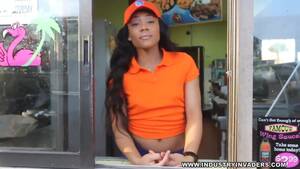 ebony porn restaurant - Free Jayla Foxx Workin at the Fast Food Joint Bustin' it Wide Open Porn  Video - Ebony 8