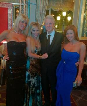 Bill Clinton Porn Stars - Bill Clinton poses with porn stars at Monaco gala