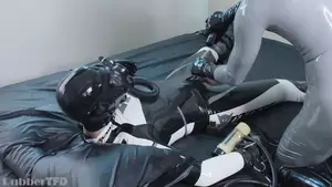 gas mask latex bondage sex - Latex Gasmask Sex Gay Porn - Popular Videos - Gay Bingo