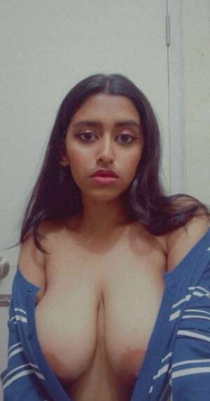 indian gf tits - Sexy Indian girlfriend big tits (20 pictures) - Shooshtime