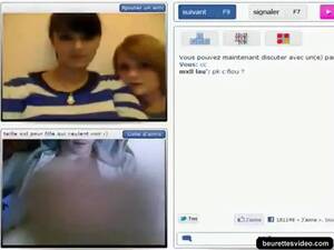 chatroulette cam sex - 2 french girl in chatroulette (bazoocam)