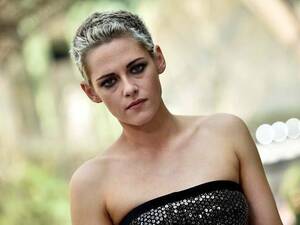 Kristen Stewart Celebrity Porn - Celebrity Nude Photo Leak 2017: Miley Cyrus, Kristen Stewart Latest Victims  | IBTimes