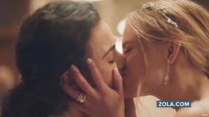 Disney Lesbian Kiss - Hallmark Channel Apologizes for Banning Lesbian Kiss In Ad