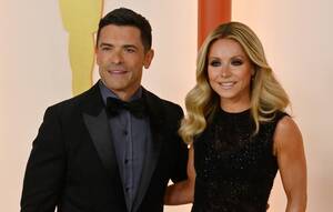 brooke burke having anal sex - Kelly Ripa & Mark Consuelos 'Irritated' By Response After First Show