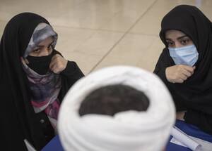 Hijab Iran - Iranian authorities plan to use facial recognition to enforce new hijab law  | Iran | The Guardian