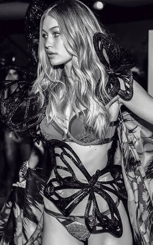 business woman victoria white - Gigi Hadid in Victoria's Secret lingerie Gigi Hadid in Victoria's Secret  lingerie ...