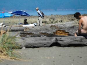 canadian cam nude beach pics - More police patrols sought on Wreck Beach as popularity brings problems |  Vancouver Sun