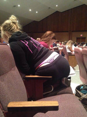 college thong voyeur - College girls in thongs definitely makes the class less boring - Voyeur Hub