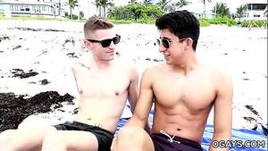 Beach Boy Porn - Gay beach boys - XVIDEOS.COM